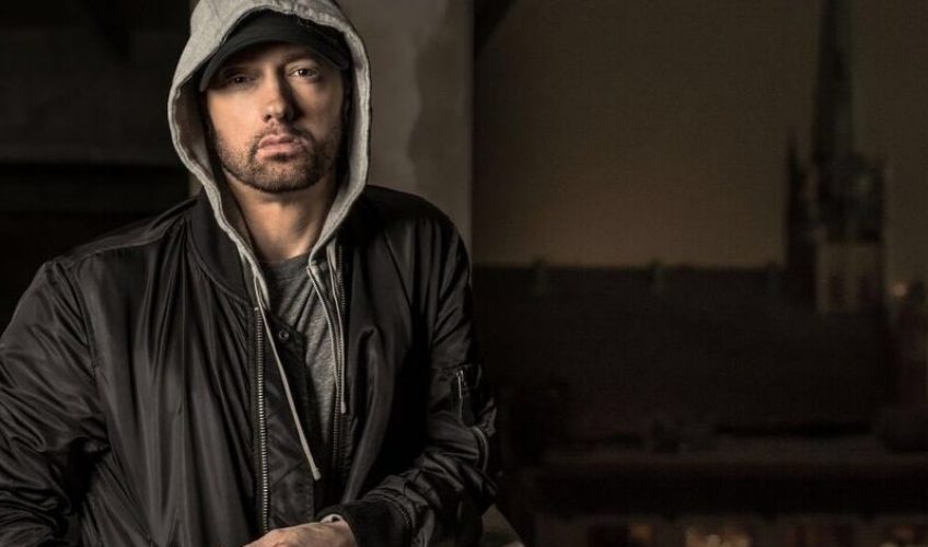 Ο Eminem «χτυπά» με το νέο τραγούδι «Untouchable»
